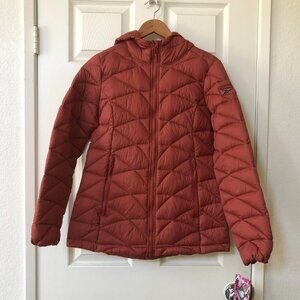 NWT Reebok Women's Terracotta Quilted Glacier Shield Hooded Jacket S